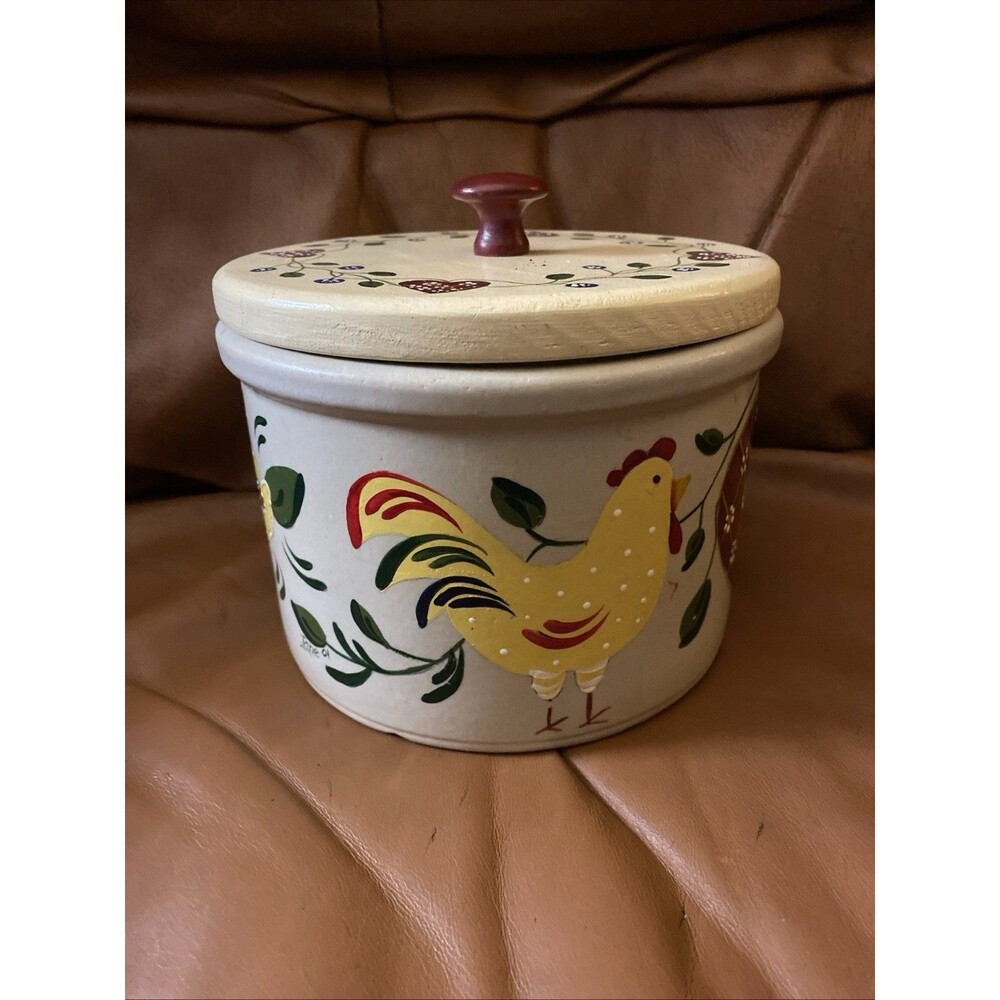 RRP Co Roseville 1Qt Crock Wooden Lid Hand Painted Rooster Red HeartCountry Farm